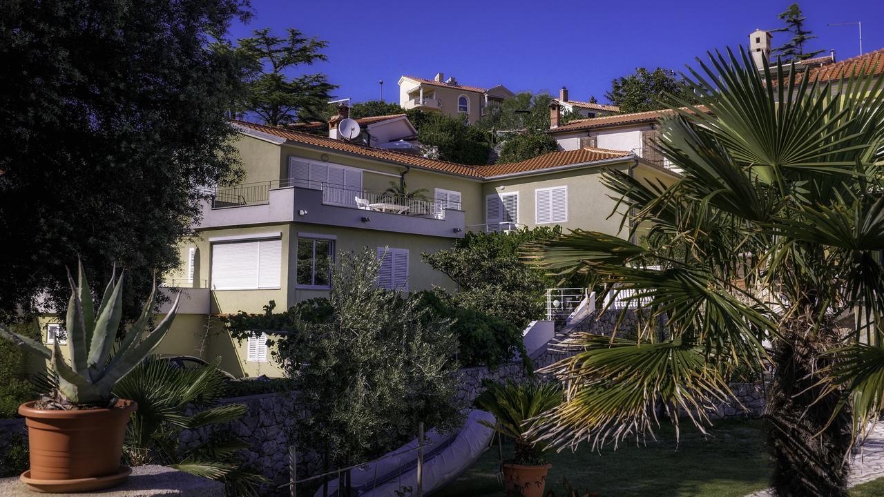 Apartamento Braut Krk Town Exterior foto